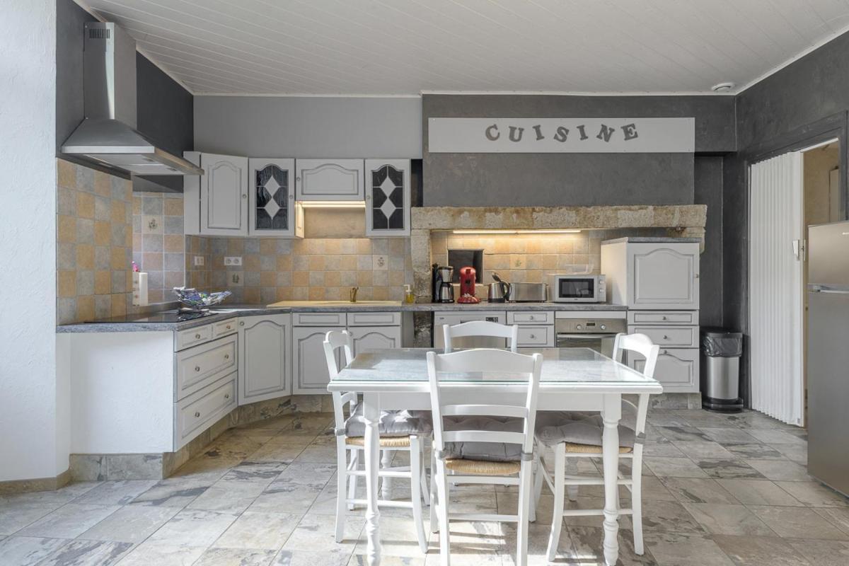 Les Nuits D'Anis - Appartements Hypercentre Le Puy-en-Velay المظهر الخارجي الصورة